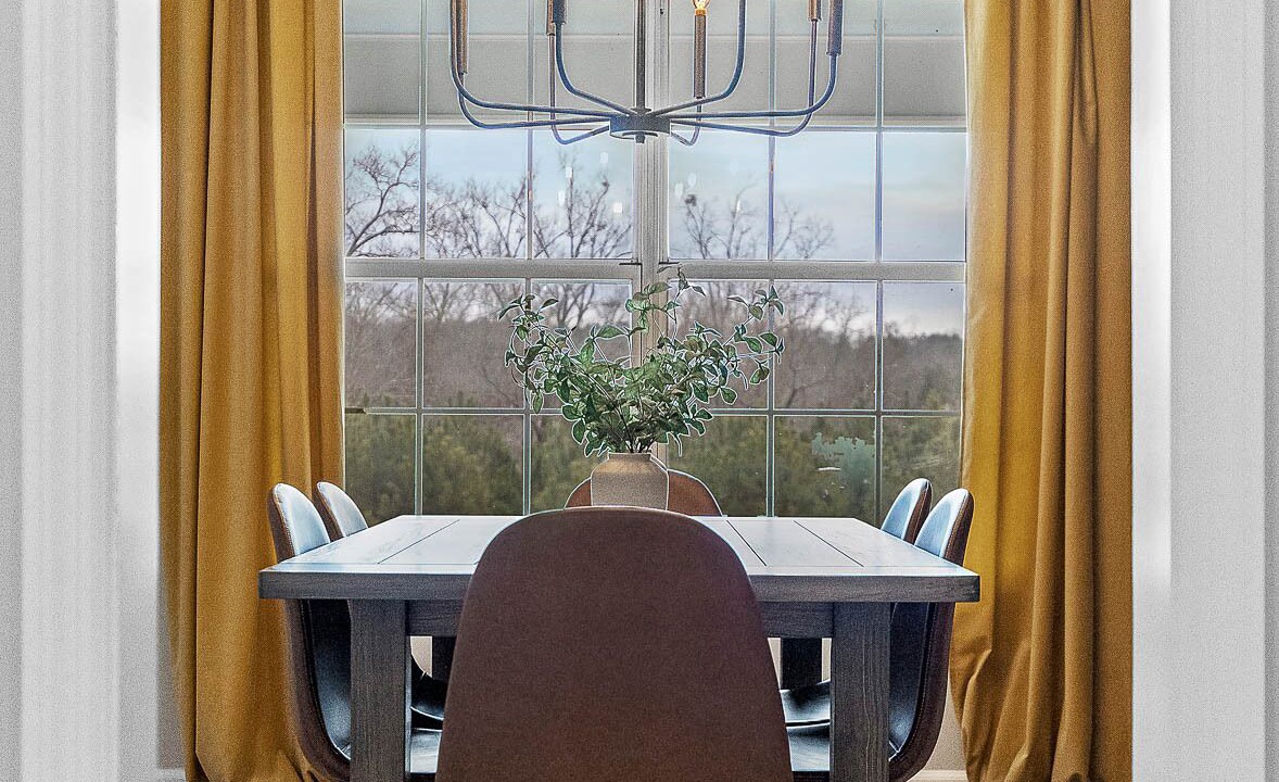 Photo of Livingroom in Cleveland