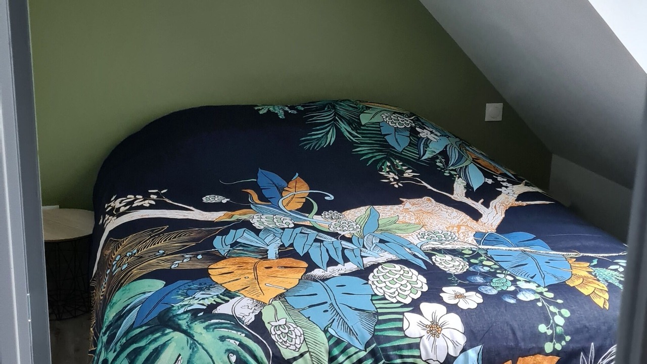 Photo of Bedroom in Saint-Remy-Boscrocourt