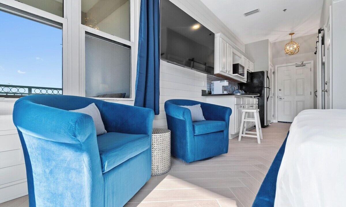 Photo of Livingroom in Rosemary Beach