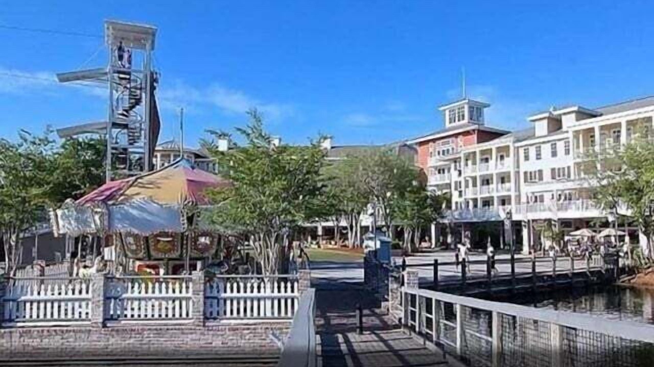 Photo of Others in Baytowne Wharf