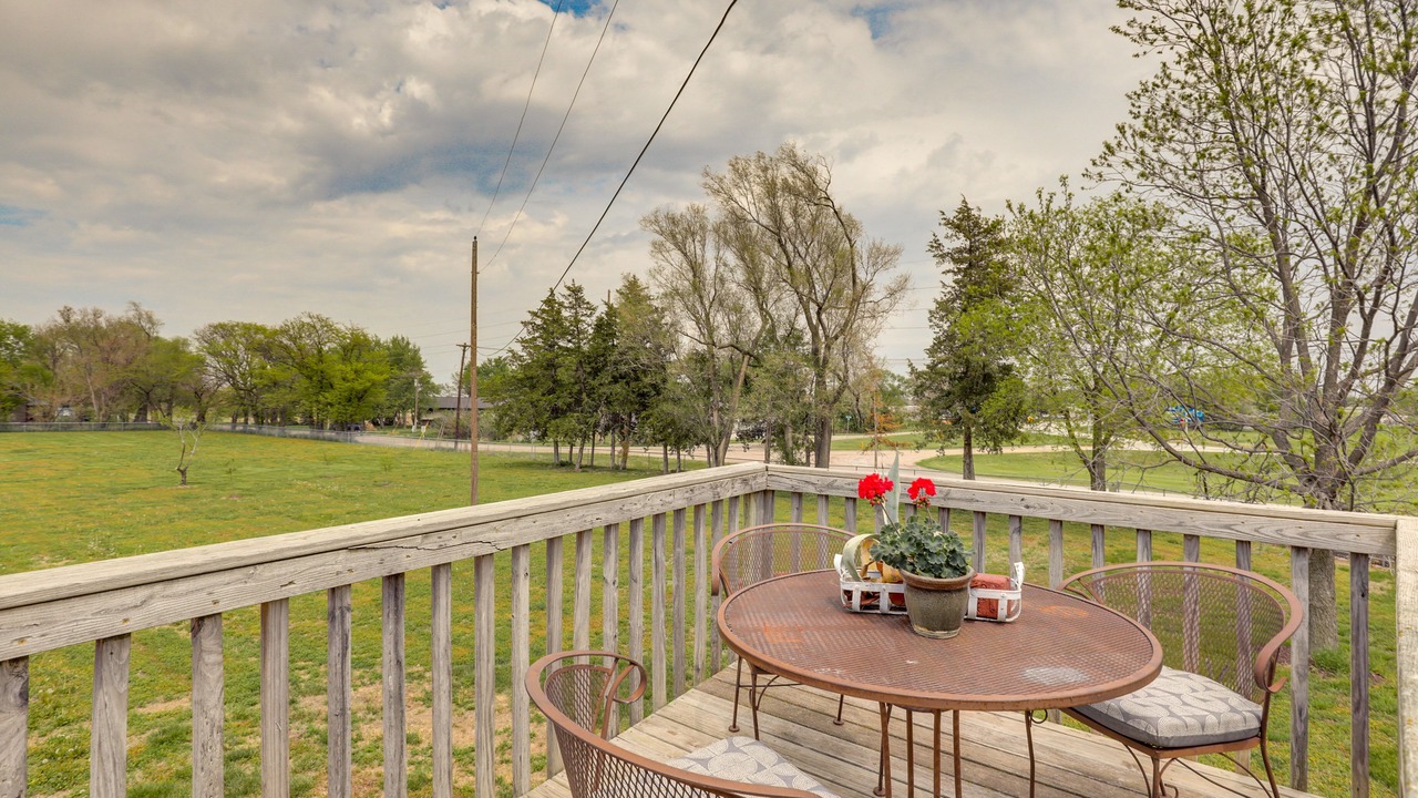 Photo of Outdoor in Holmesville