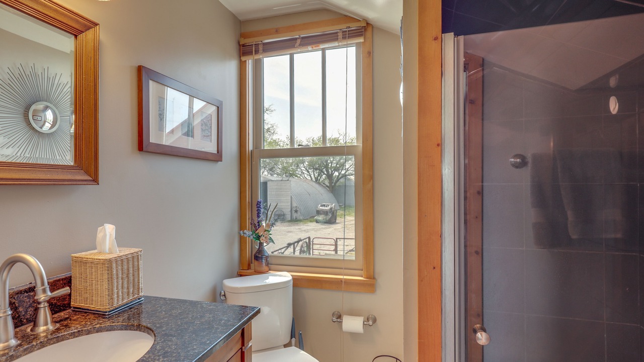 Photo of Bathroom in Holmesville