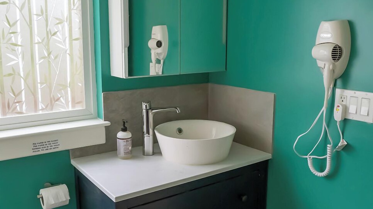 Photo of Bathroom in Forest Knolls