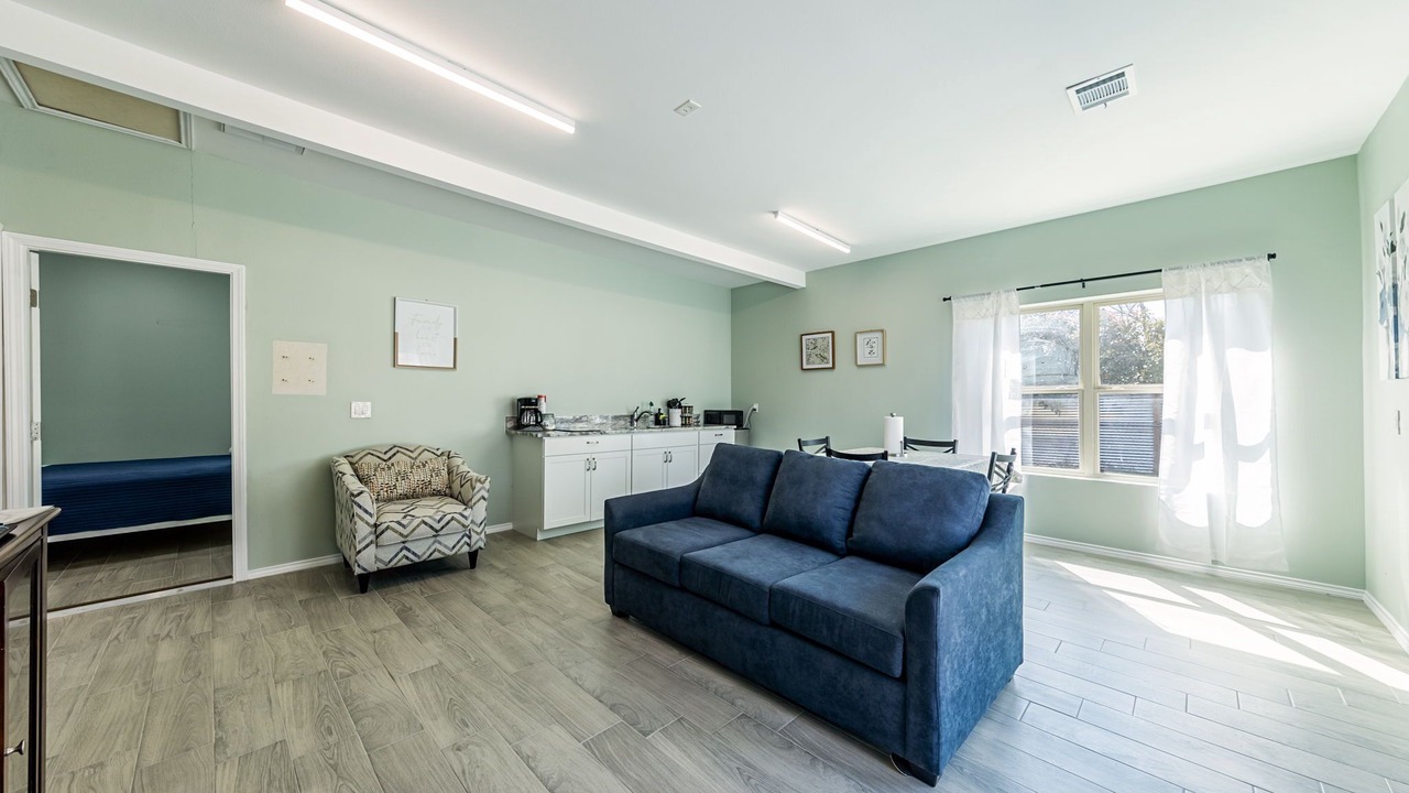 Photo of Livingroom in Hutto