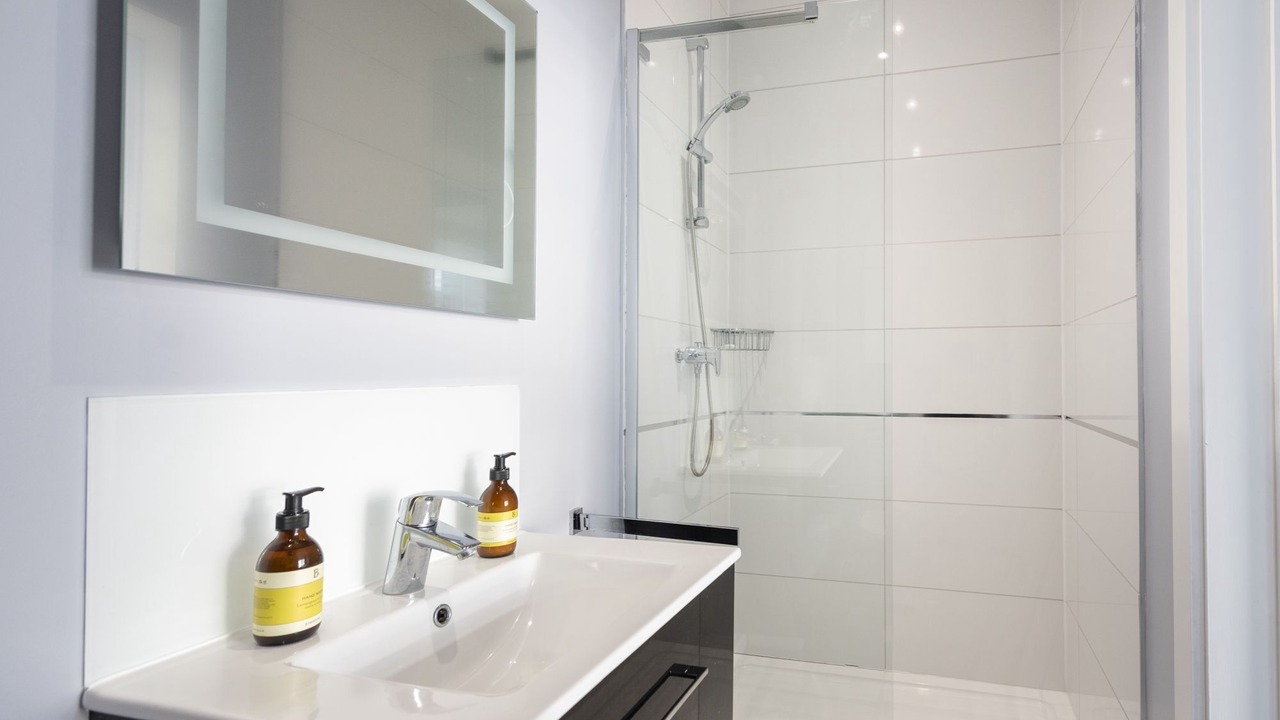 Photo of Bathroom in Praa Sands