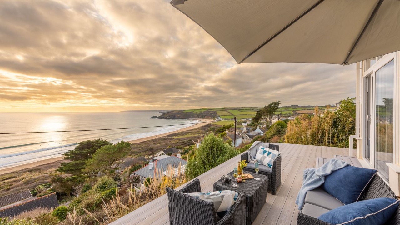 Photo of Patio Balcony in Praa Sands