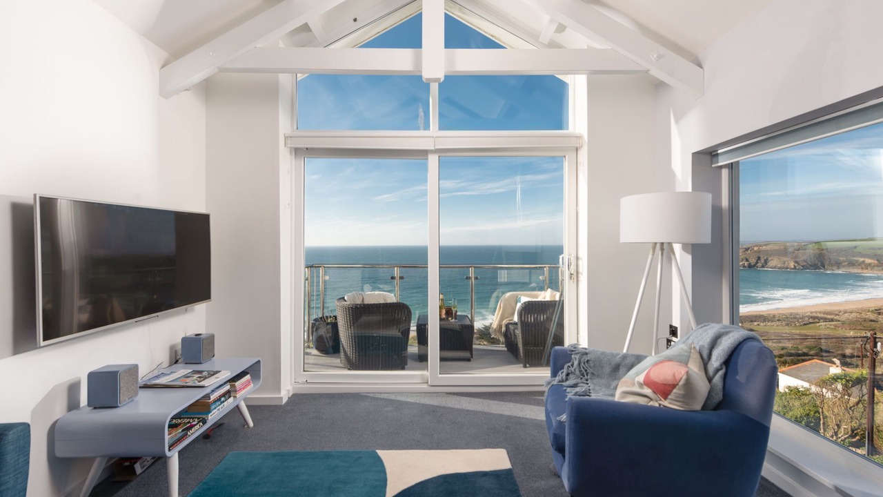 Photo of Livingroom in Praa Sands