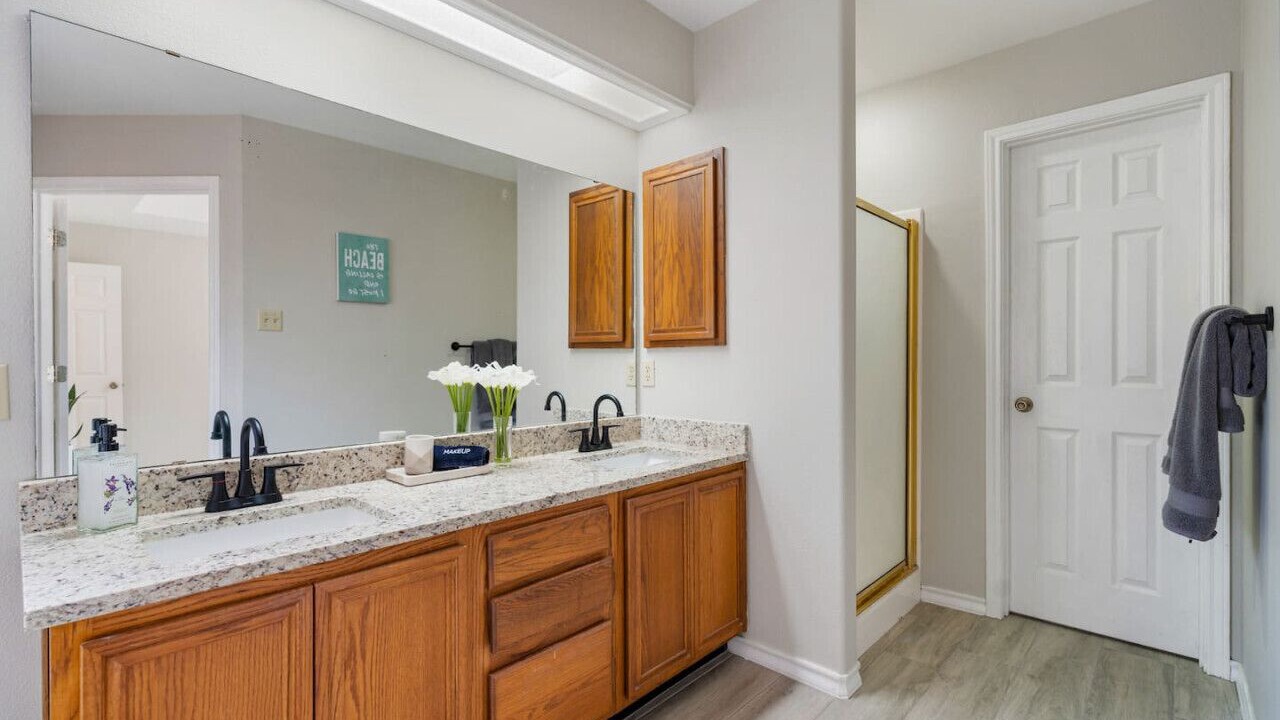 Photo of Bathroom in Flour Bluff