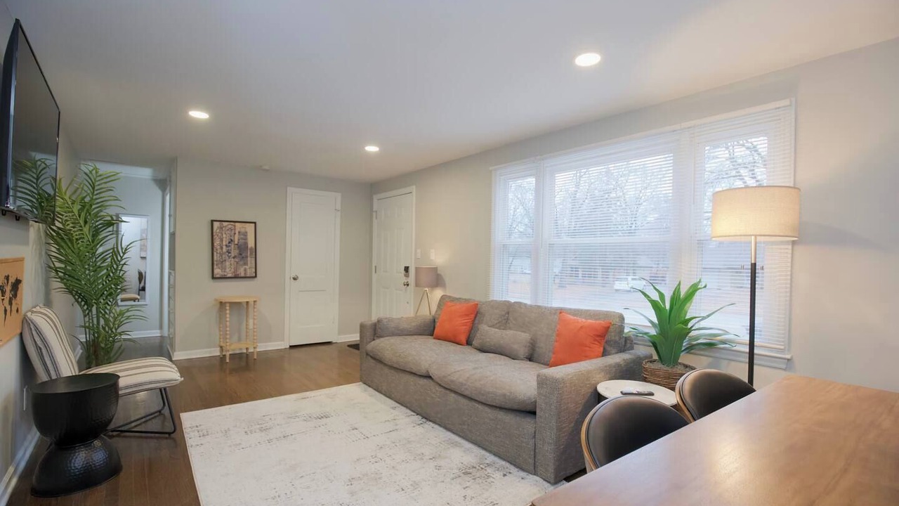 Photo of Livingroom in Overland Park