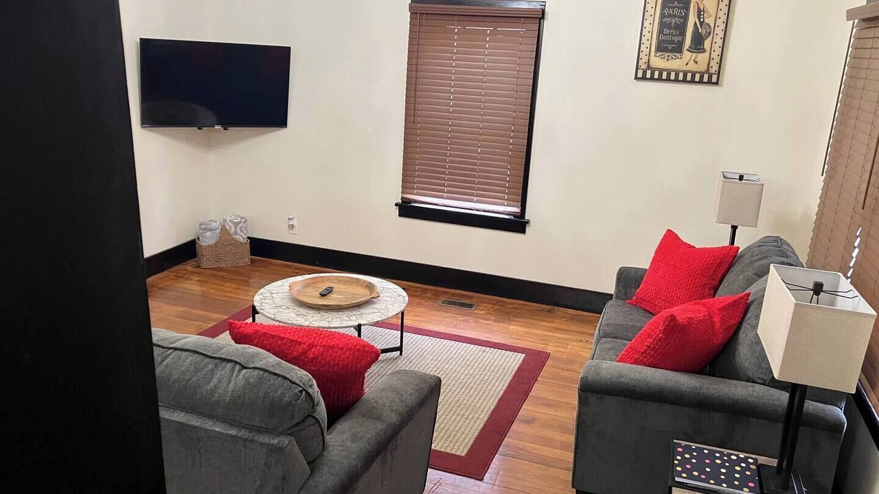 Photo of Livingroom in Hannibal