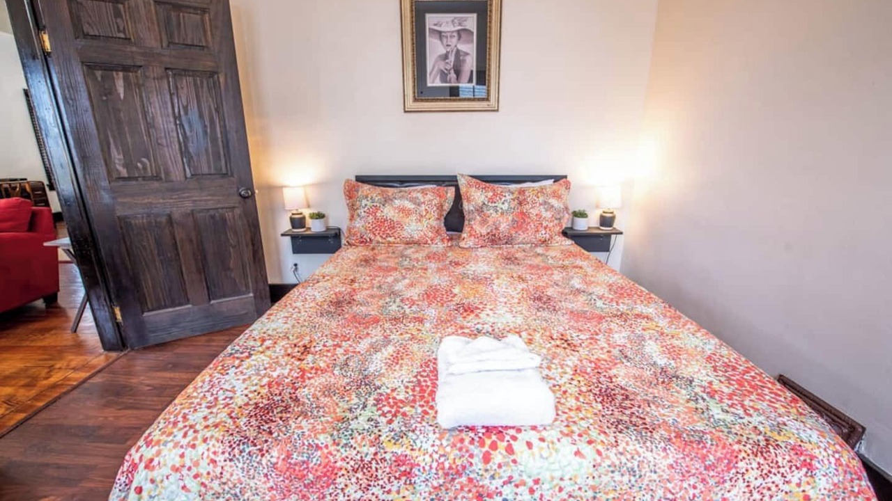 Photo of Bedroom in Hannibal