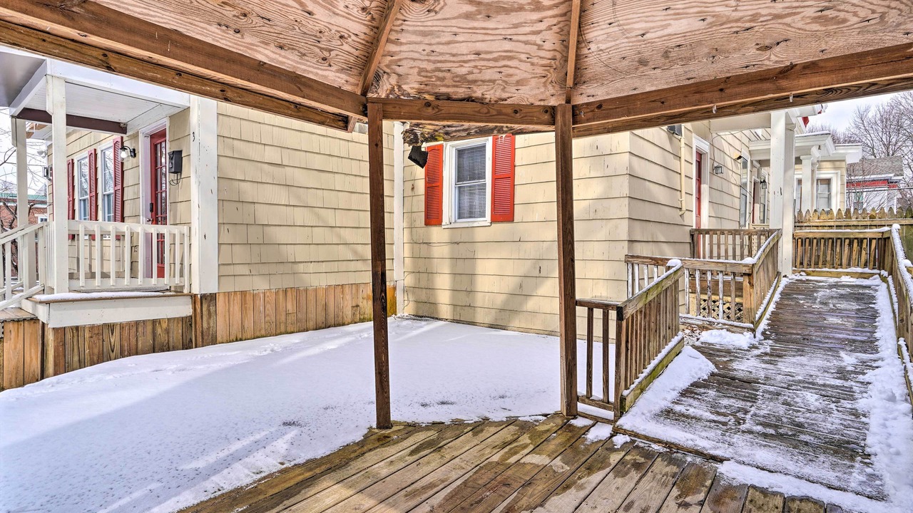 Photo of Patio Balcony in Auburn