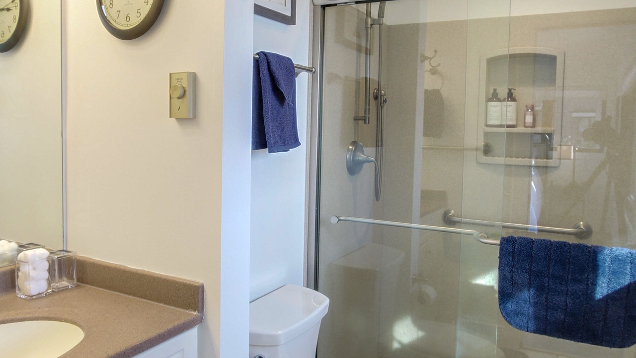 Photo of Bathroom in Duck Lake Peninsula
