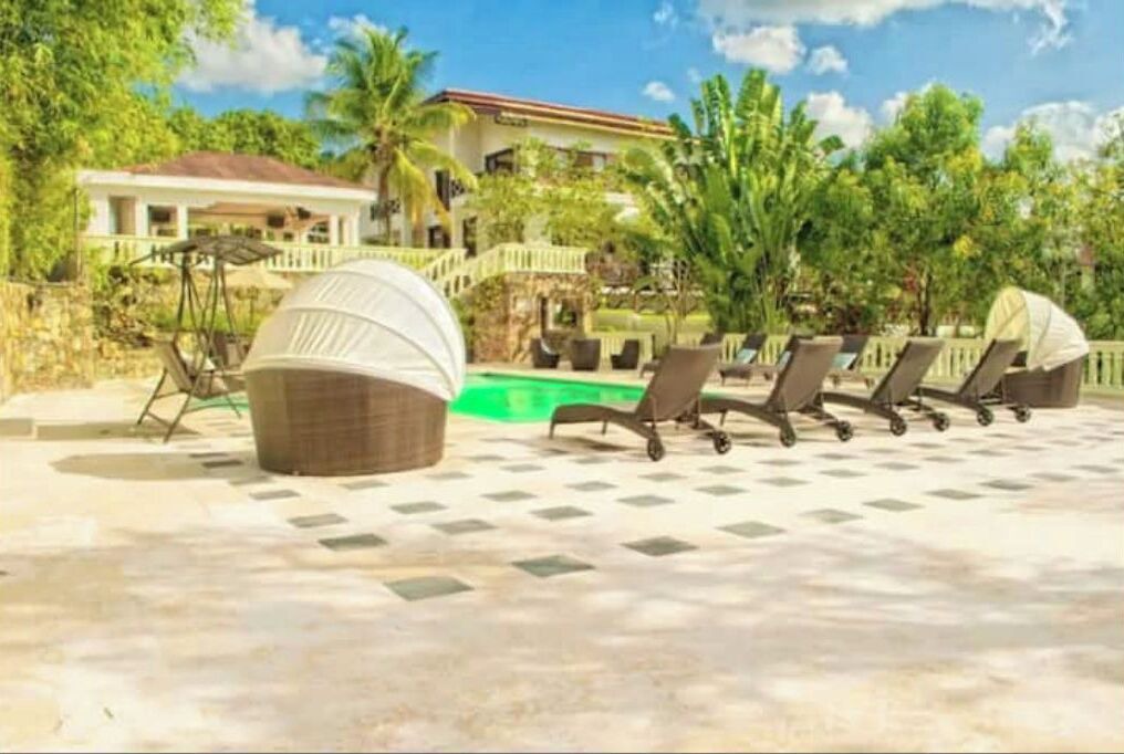 Photo of Outdoor in Pedro Brand