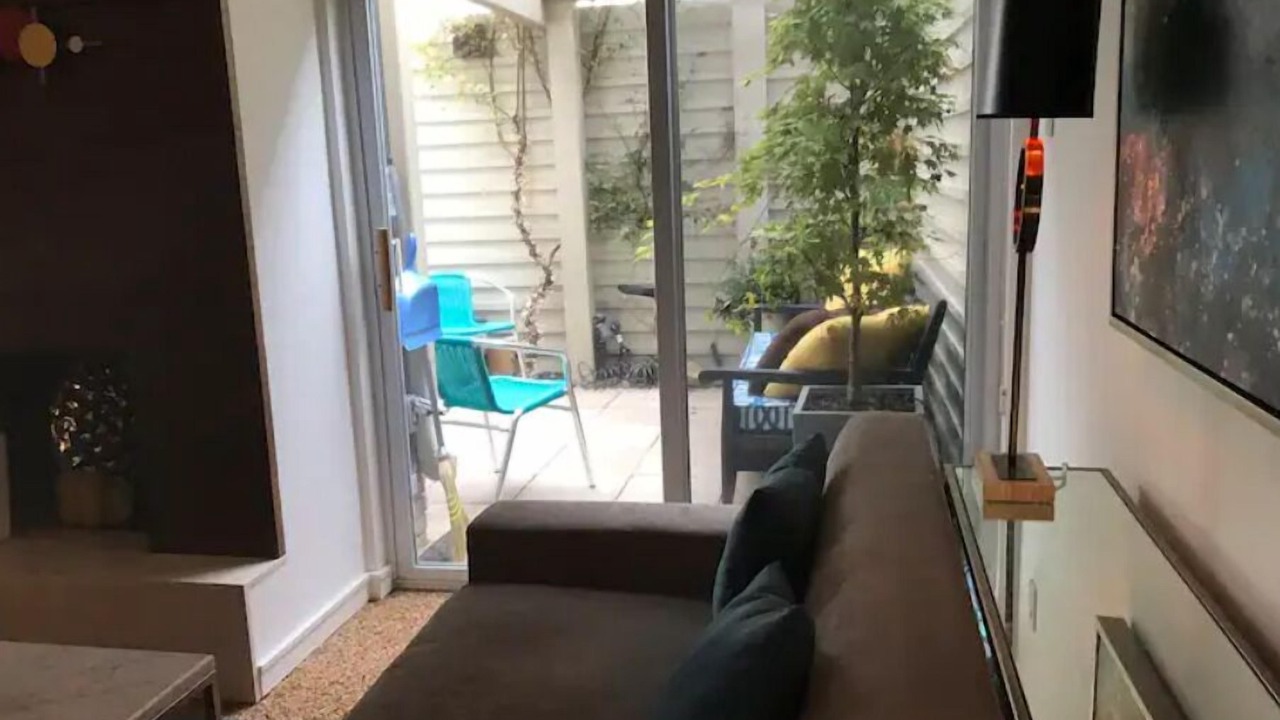 Photo of Livingroom in Turtle Creek