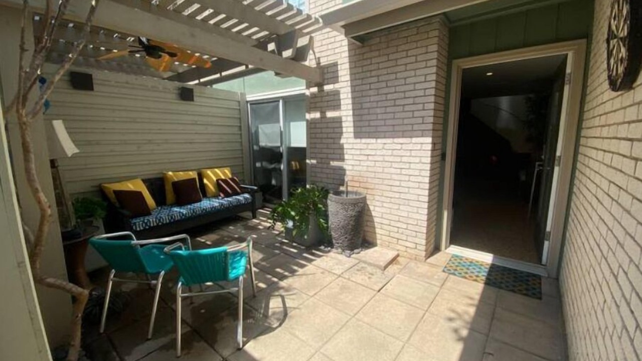 Photo of Patio Balcony in Turtle Creek