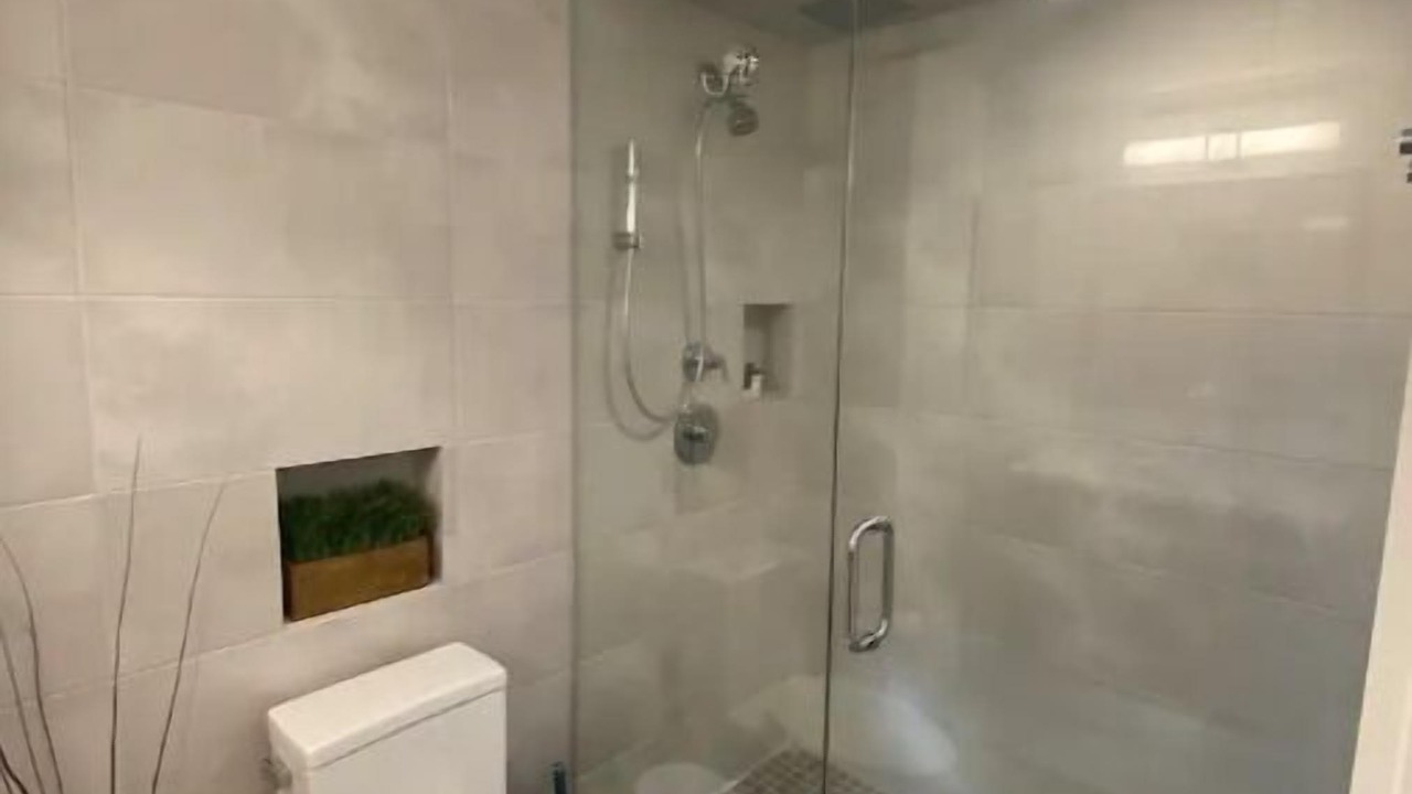 Photo of Bathroom in Turtle Creek