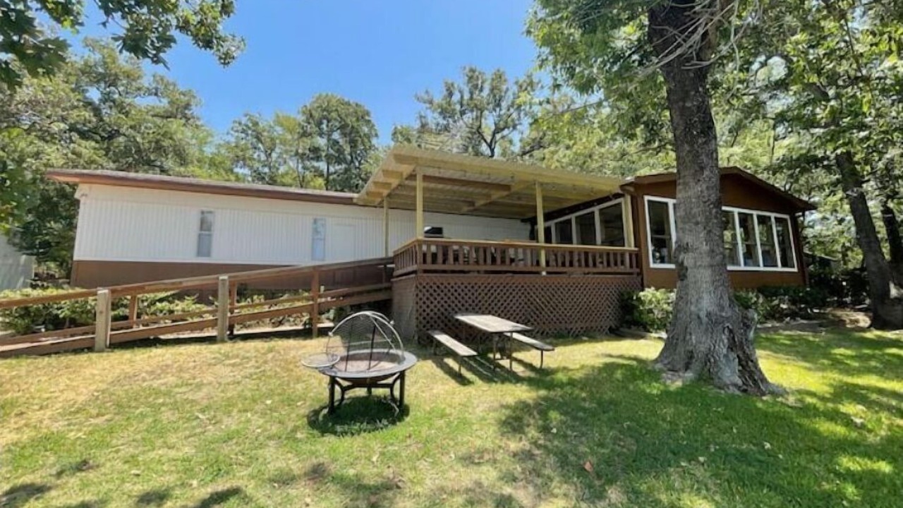 Photo of Outdoor in Log Cabin