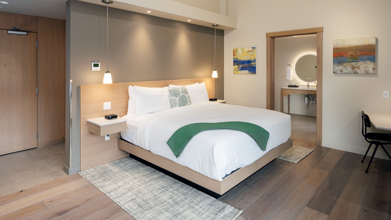 Photo of Others in Eastsound