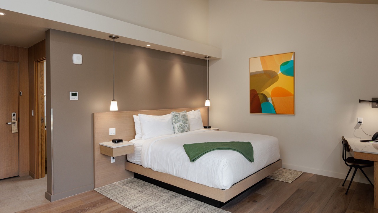 Photo of Others in Eastsound