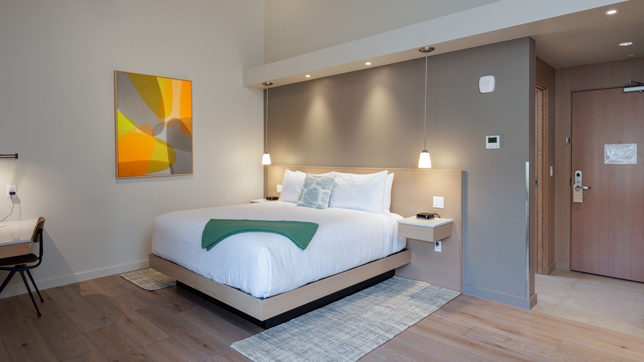 Photo of Others in Eastsound