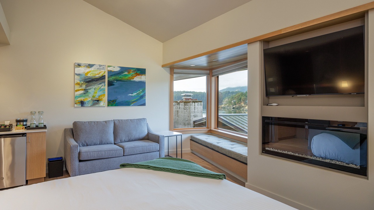 Photo of Others in Eastsound