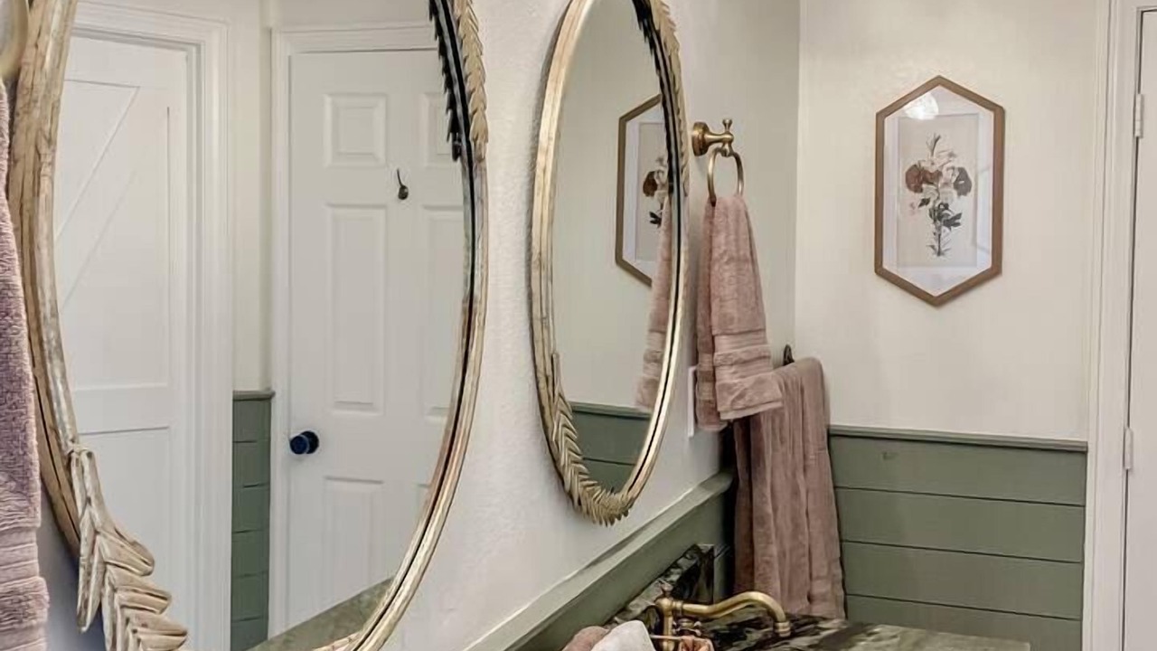 Photo of Bathroom in Royal