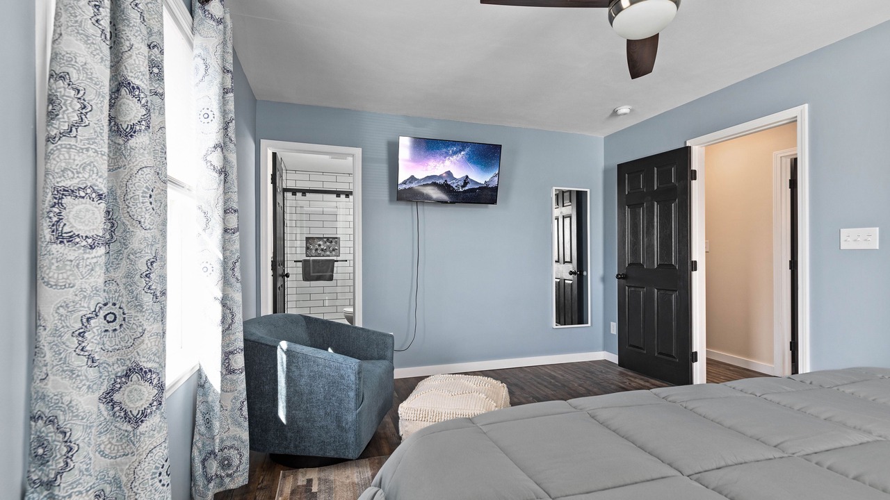 Photo of Bedroom in Brewerton