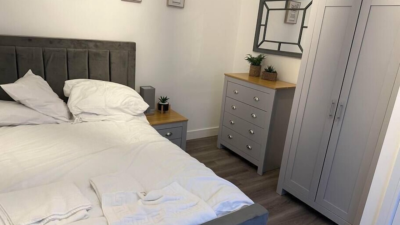 Photo of Others in Luton