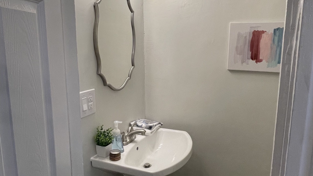 Photo of Bathroom in Northside