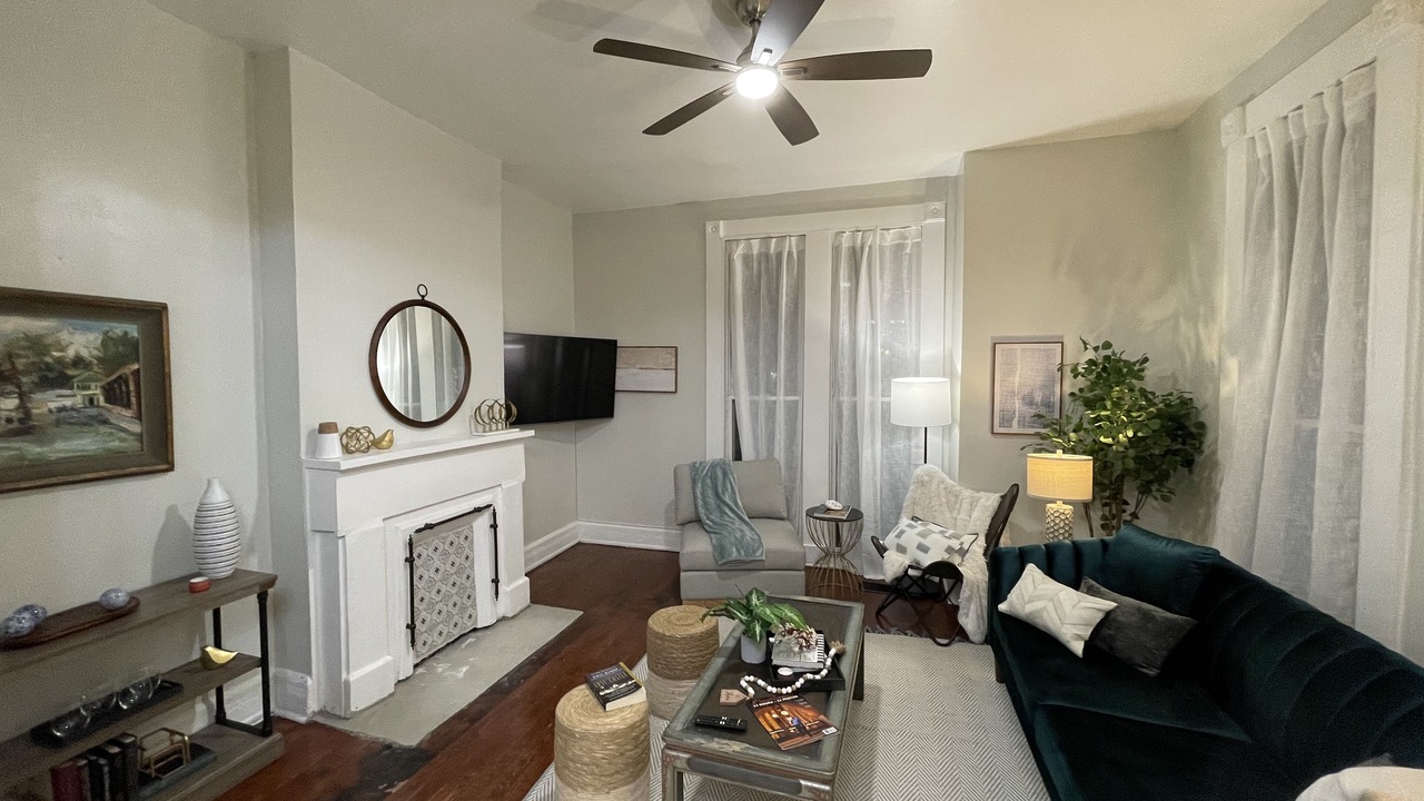 Photo of Livingroom in Northside