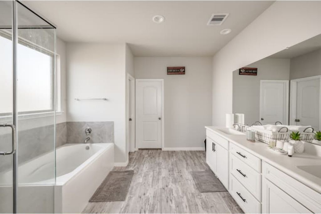 Photo of Bathroom in Katy