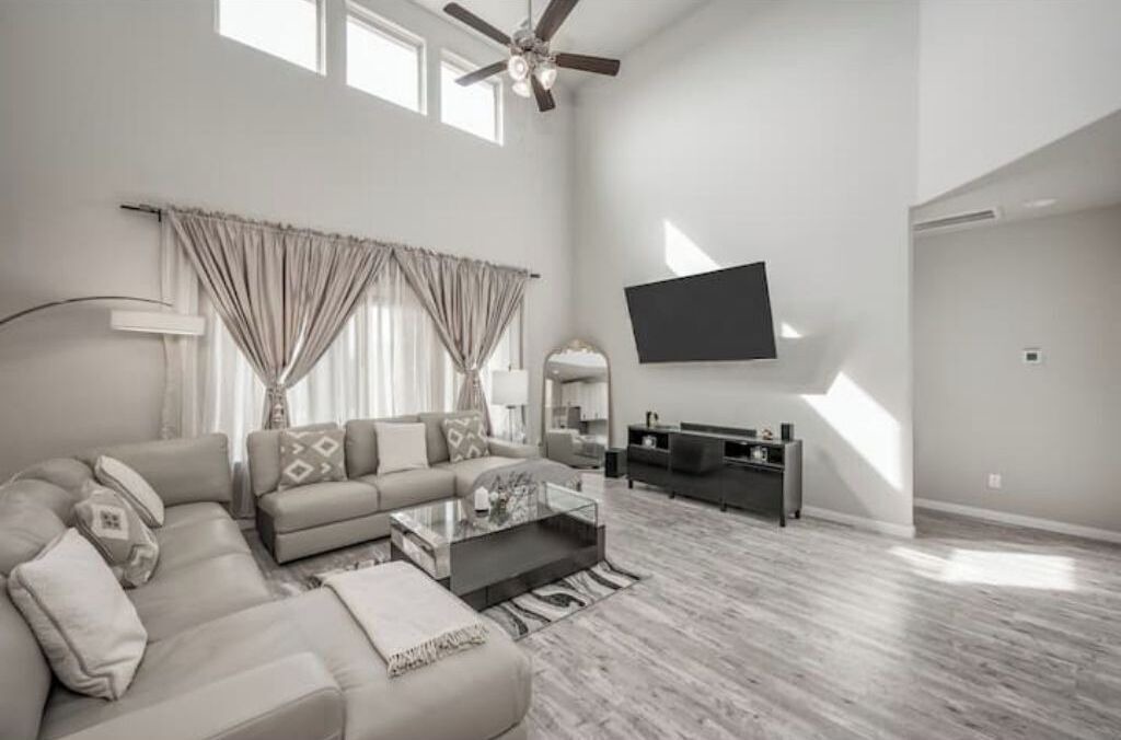 Photo of Livingroom in Katy