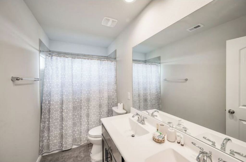 Photo of Bathroom in Katy