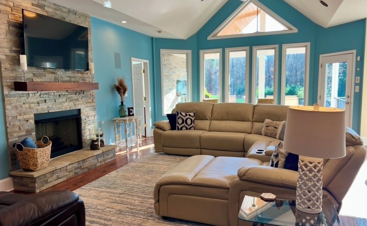 Photo of Livingroom in Henrico