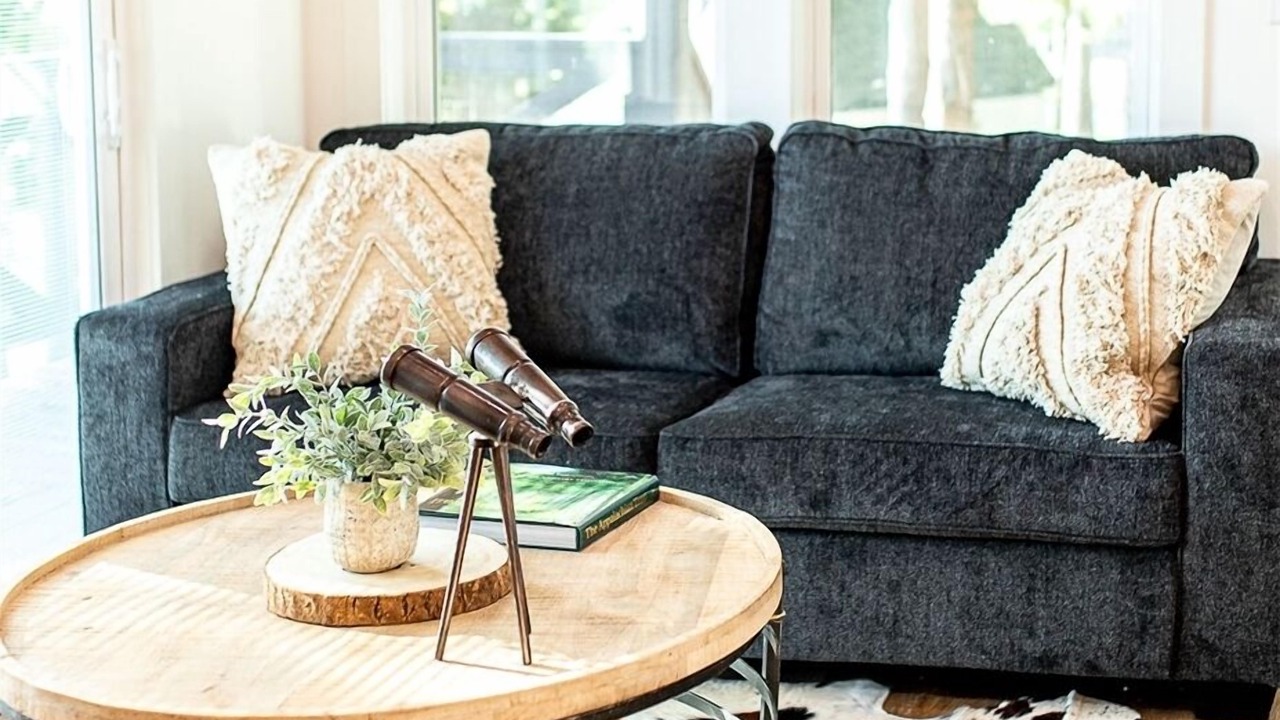 Photo of Livingroom in Gadsden