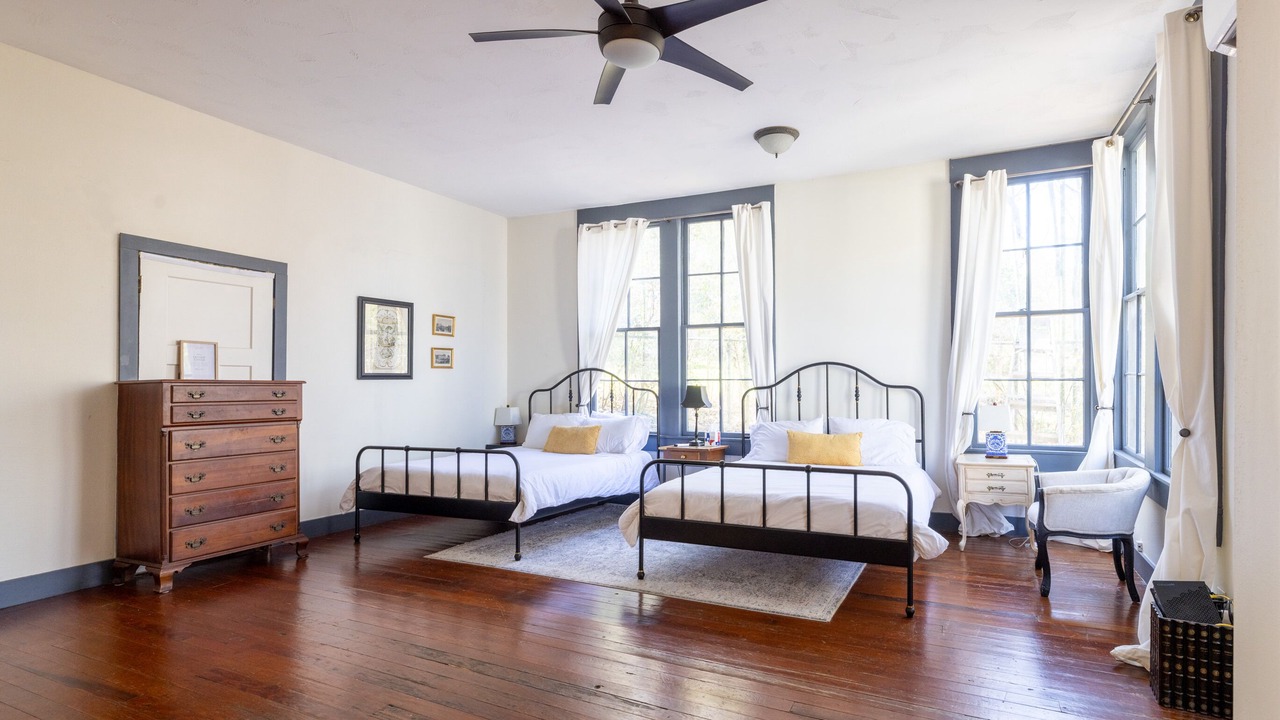 Photo of Bedroom in Heritage