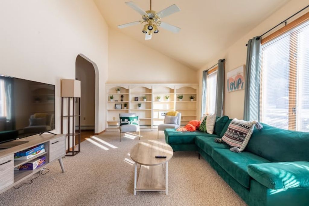 Photo of Livingroom in Jay