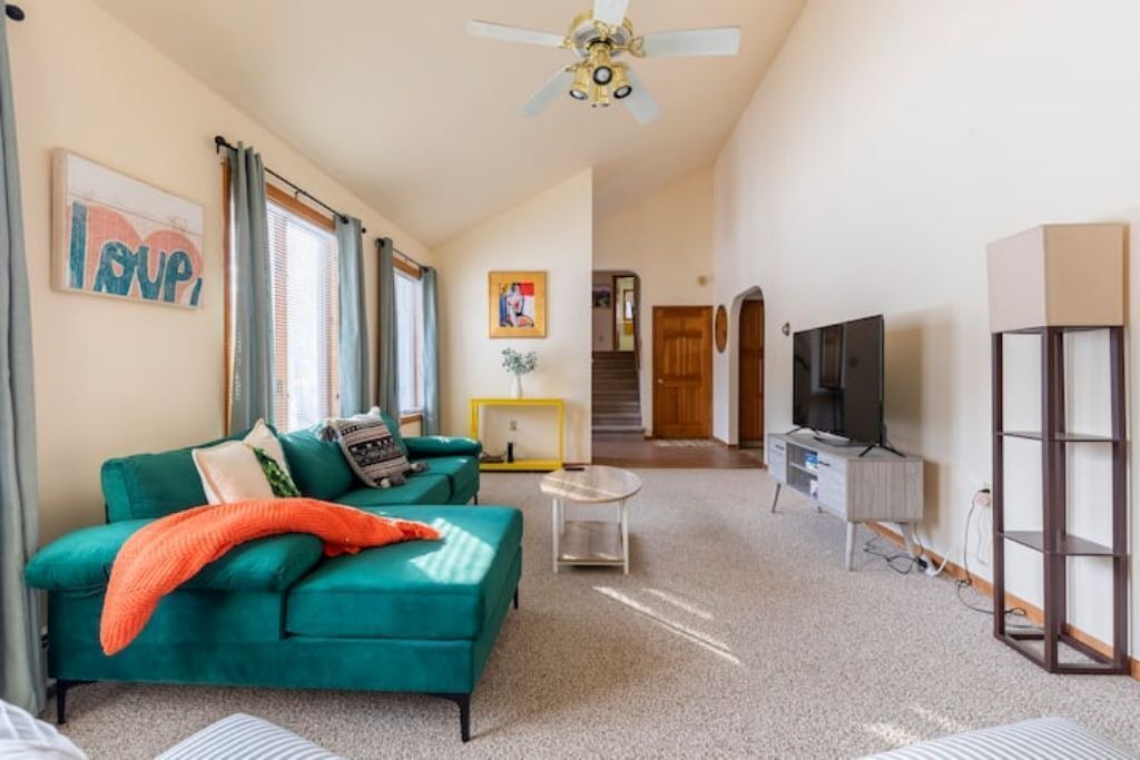 Photo of Livingroom in Jay