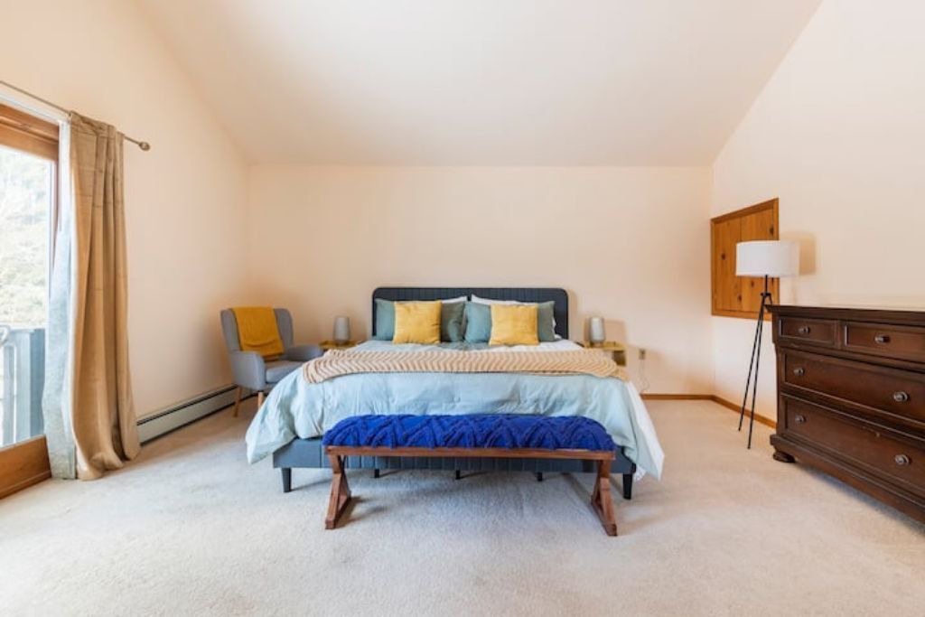 Photo of Bedroom in Jay