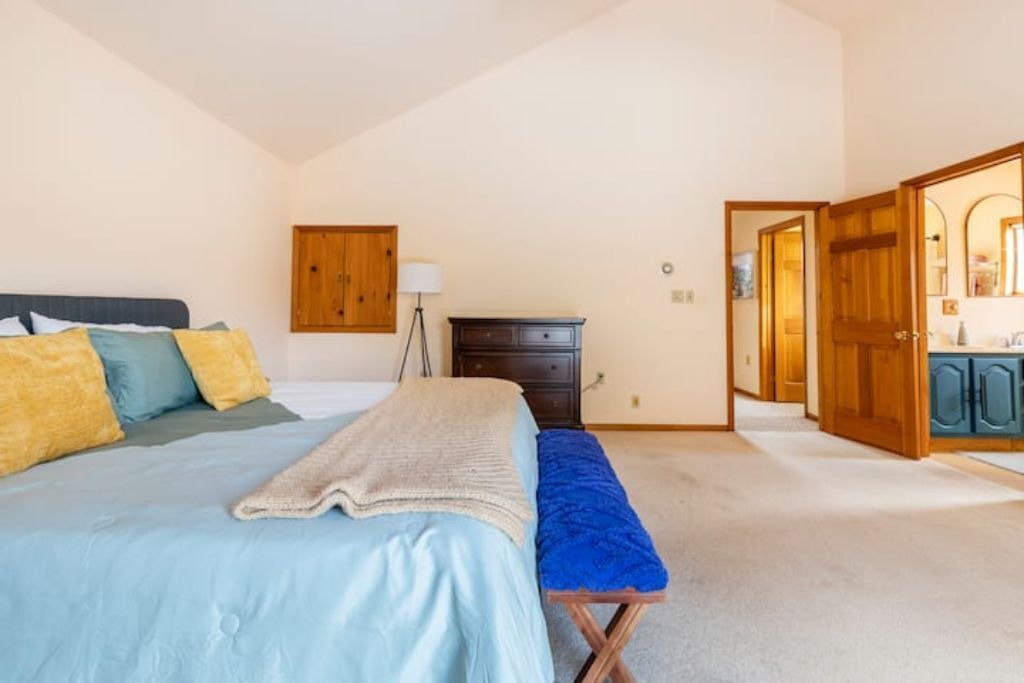 Photo of Bedroom in Jay