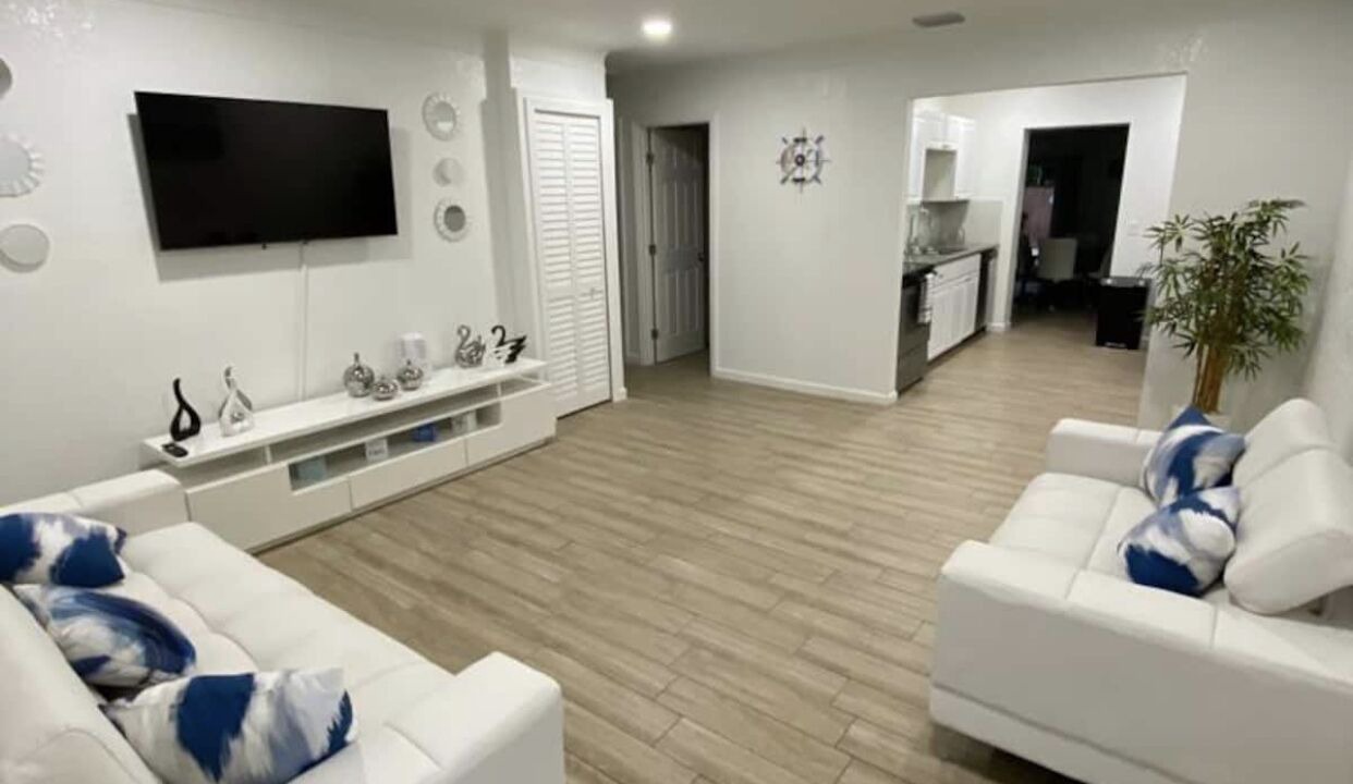 Photo of Livingroom in Jungle Terrace