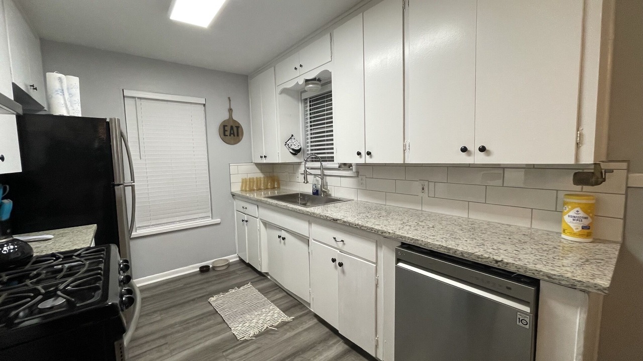 Photo of Kitchen in South Side