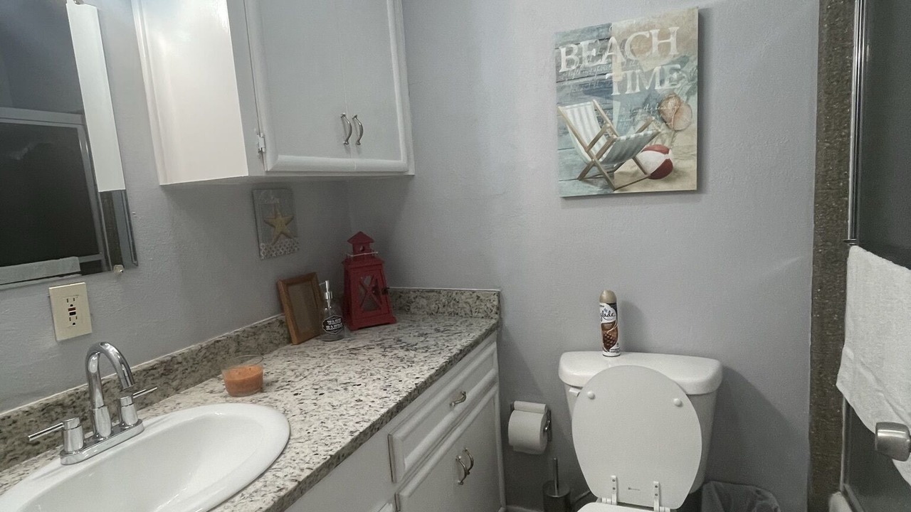 Photo of Bathroom in South Side