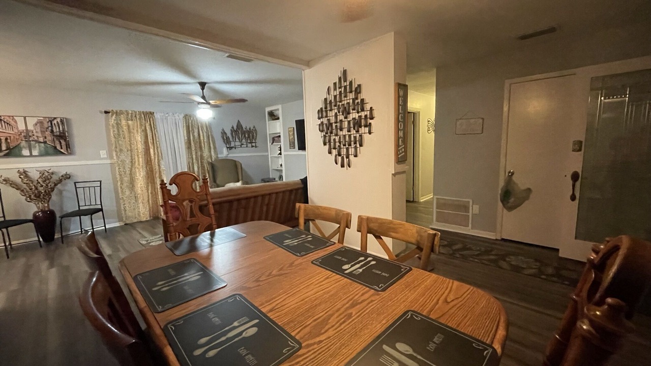 Photo of Others in South Side