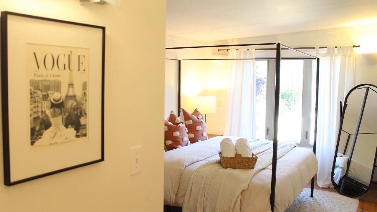 Photo of Bedroom in Boyes Hot Springs