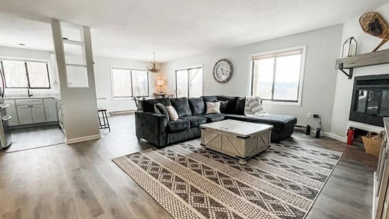 Photo of Livingroom in Jackson