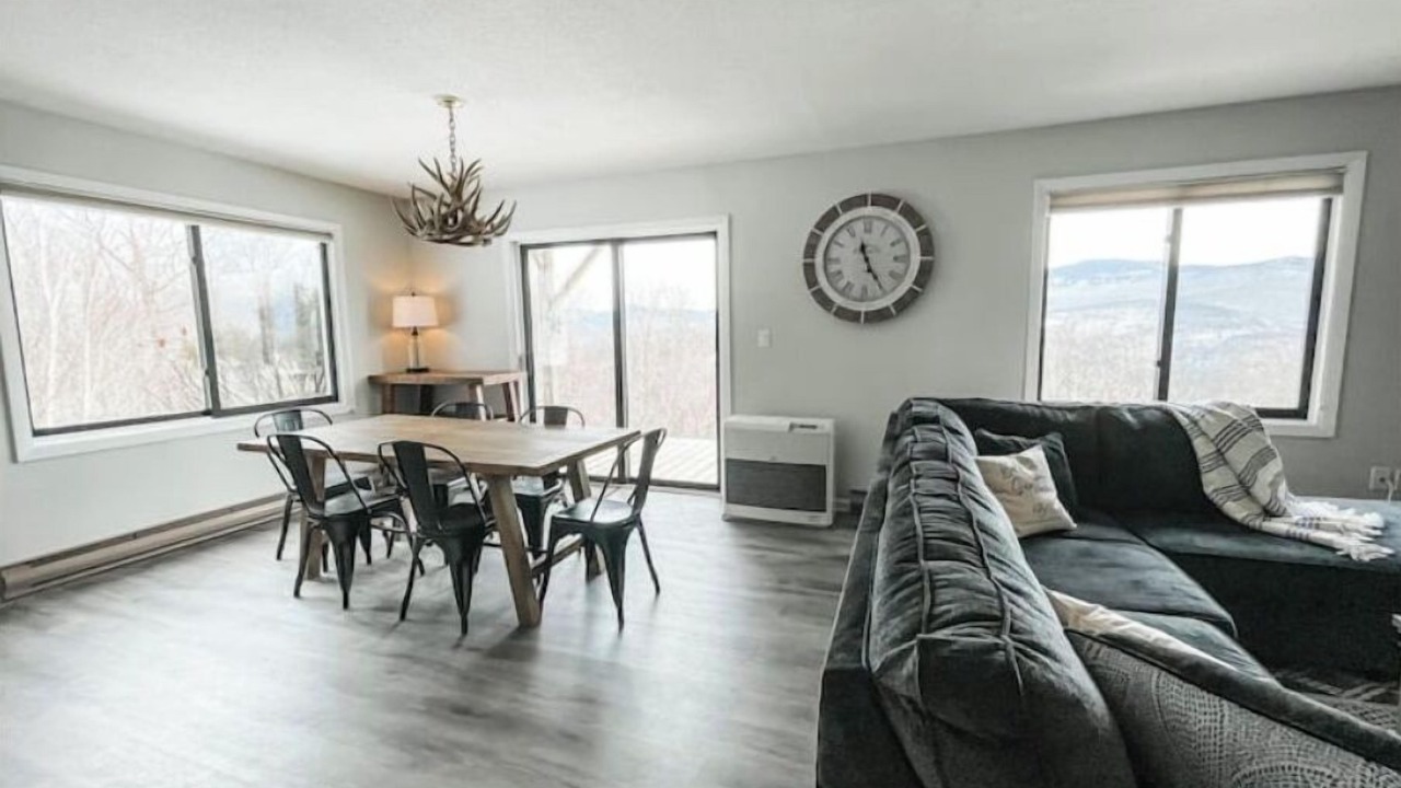 Photo of Livingroom in Jackson