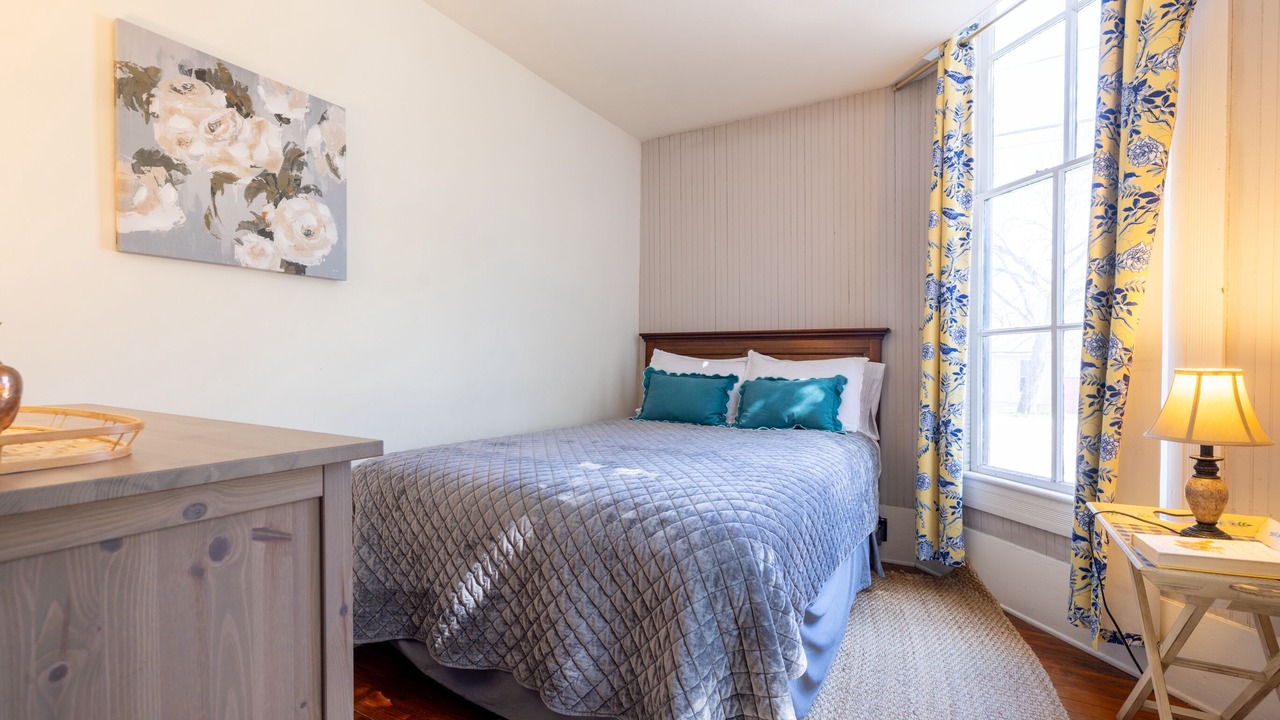 Photo of Bedroom in Heritage
