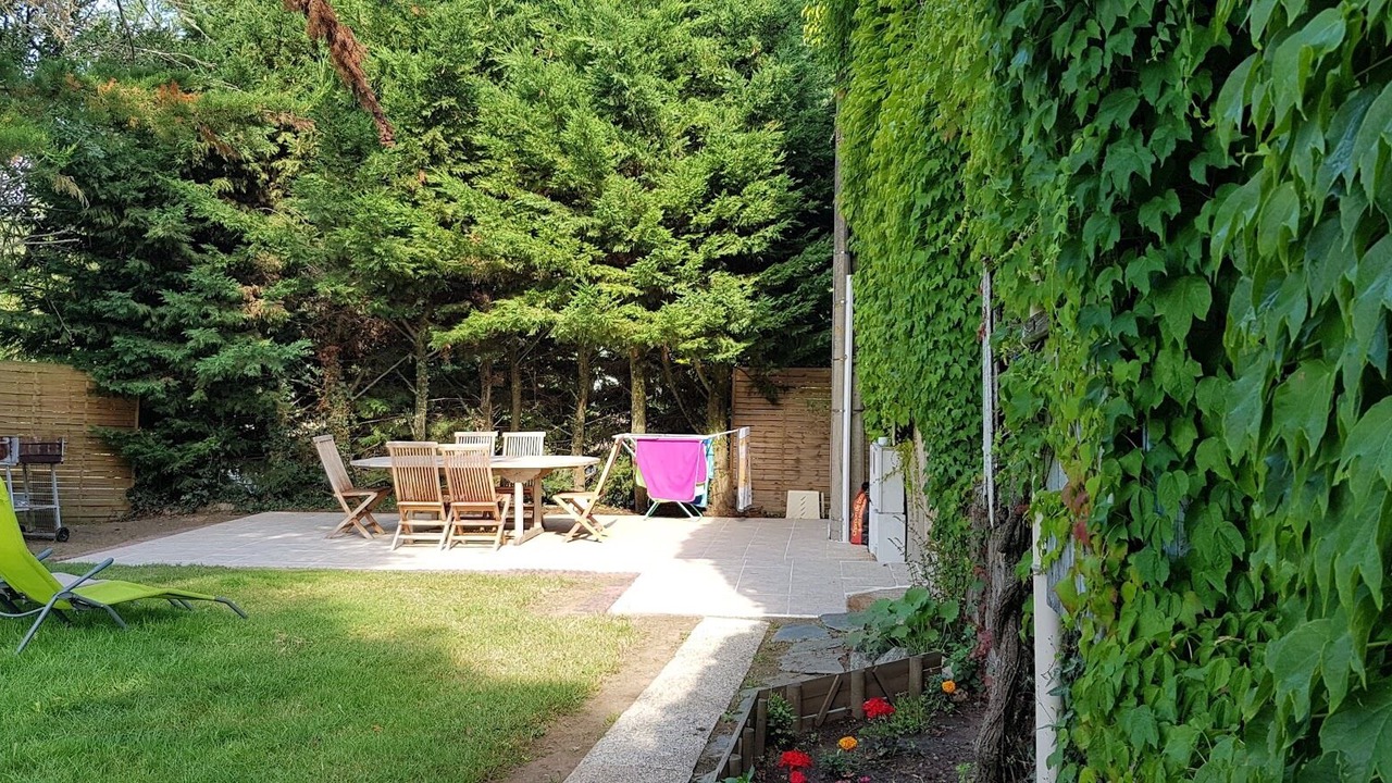 Photo of Outdoor in Saint-Pierre-des-Echaubrognes